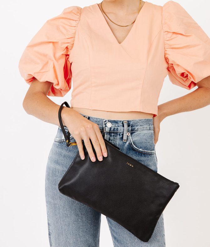 The Changing Clutch - Black - Image 5