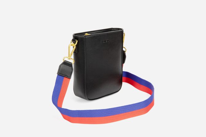 The Essential Crossbody - Black - Image 6